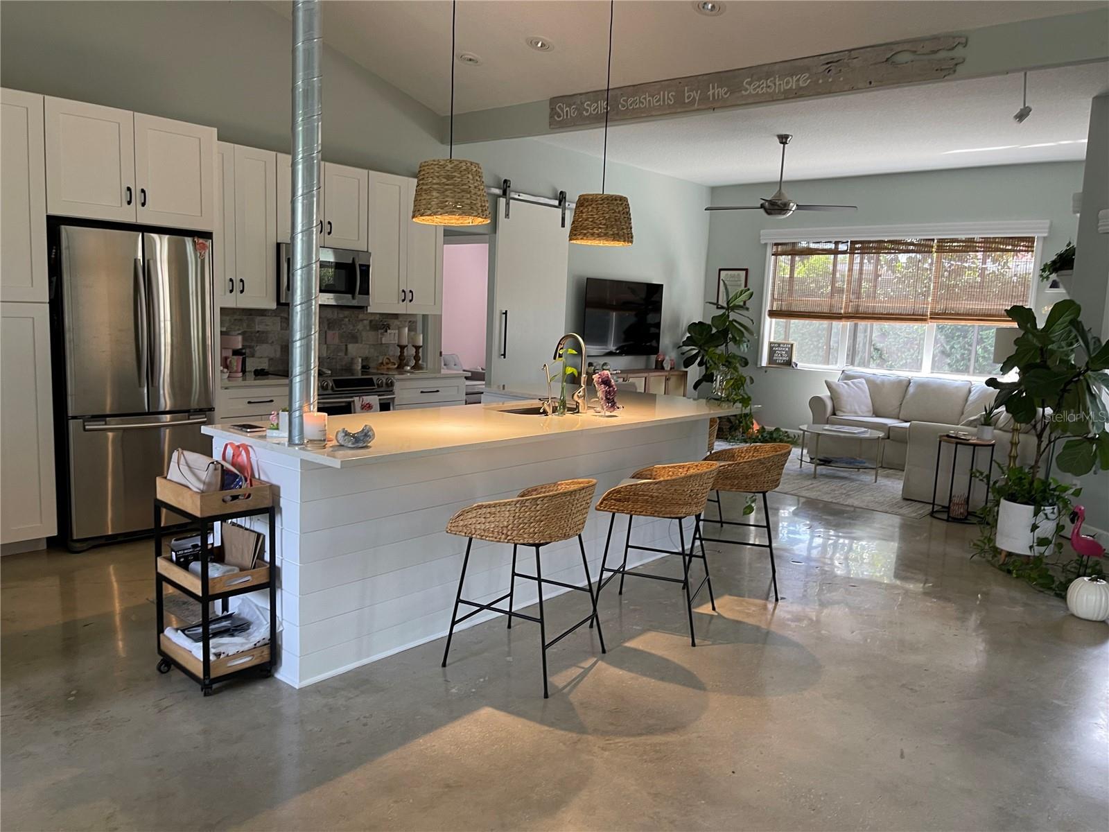 3724 71ST TER E, SARASOTA, FL, 34243