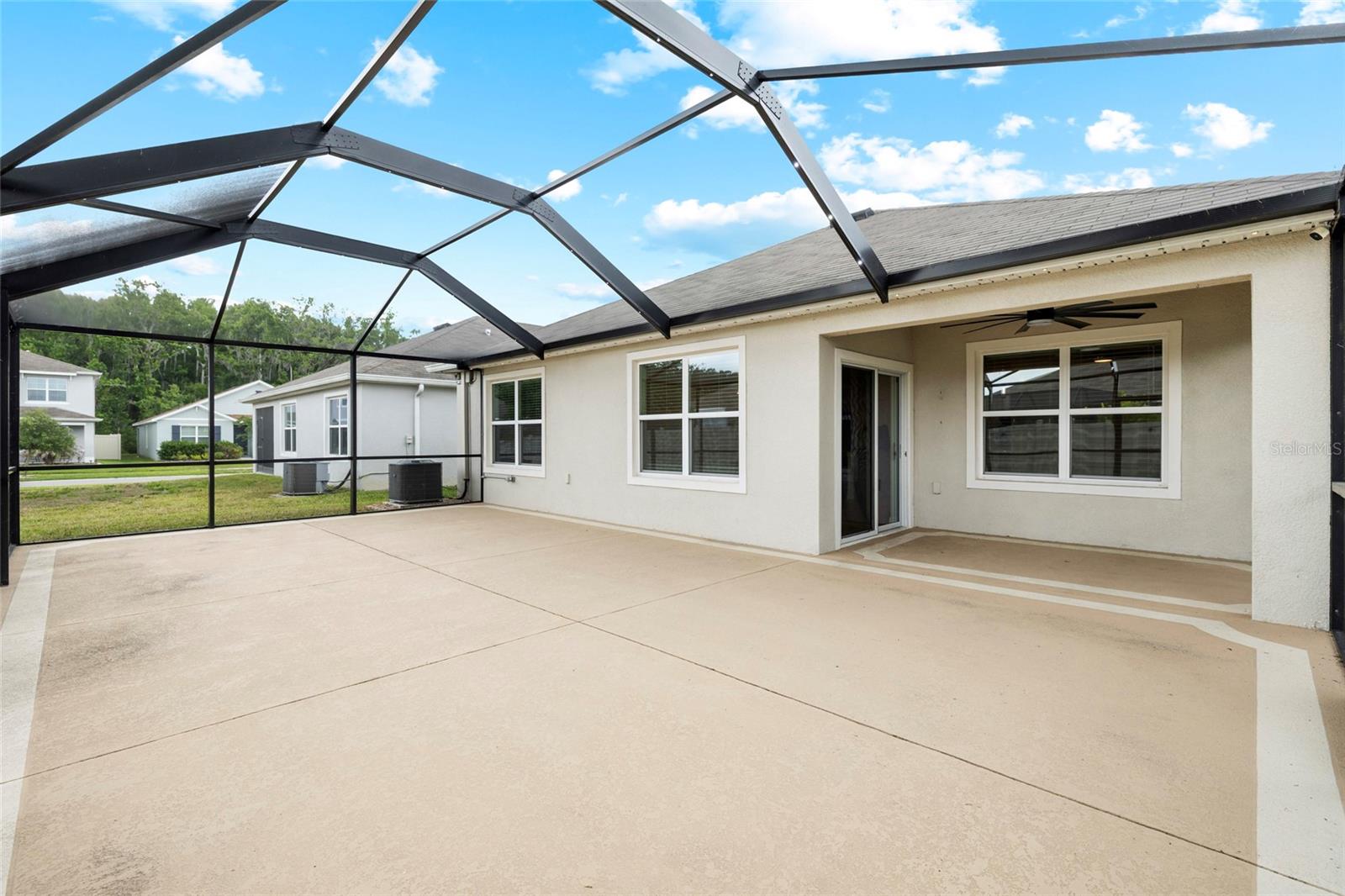 1523 GLEN GROVE LOOP, WESLEY CHAPEL, FL, 33543