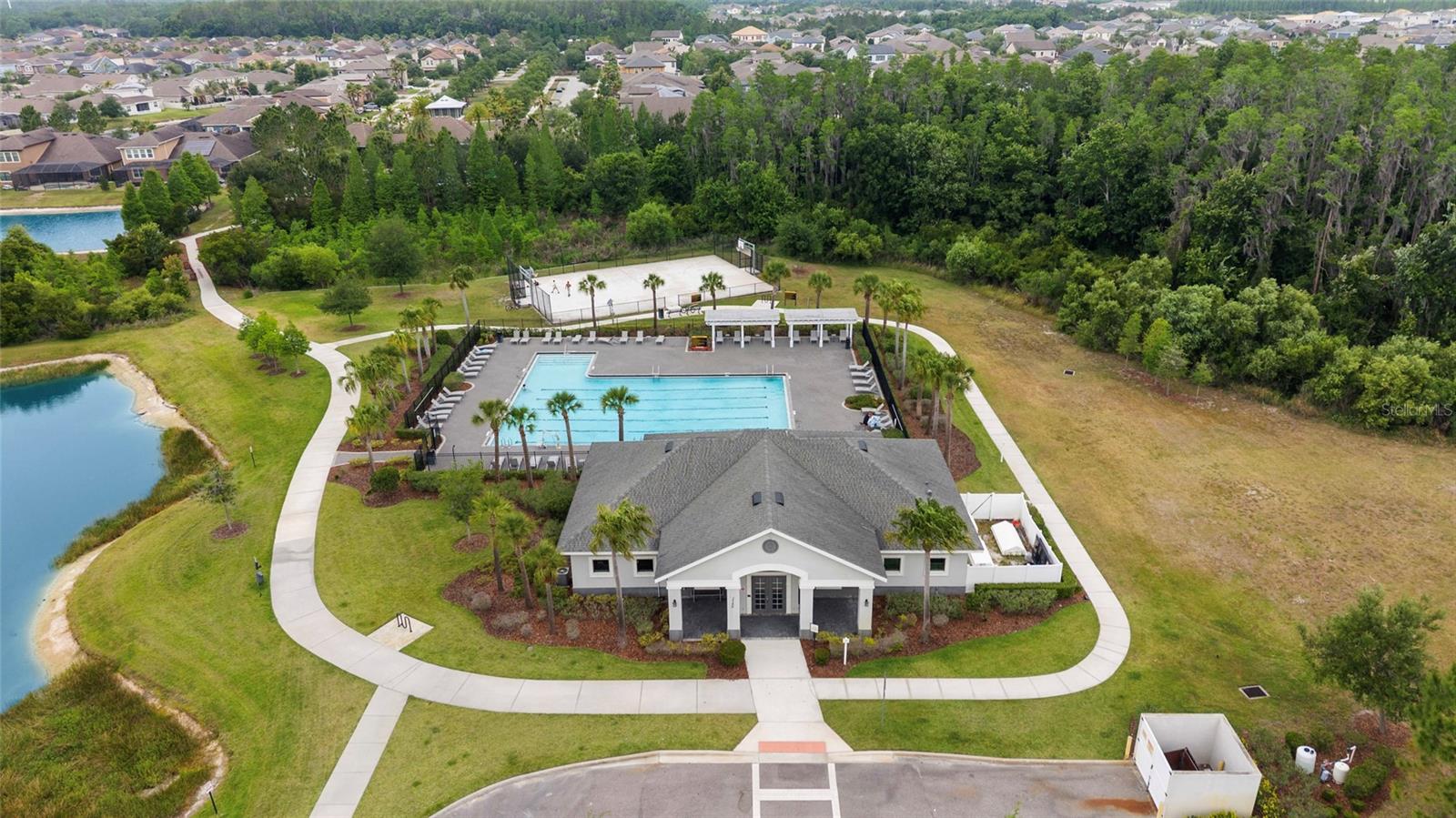 1523 GLEN GROVE LOOP, WESLEY CHAPEL, FL, 33543