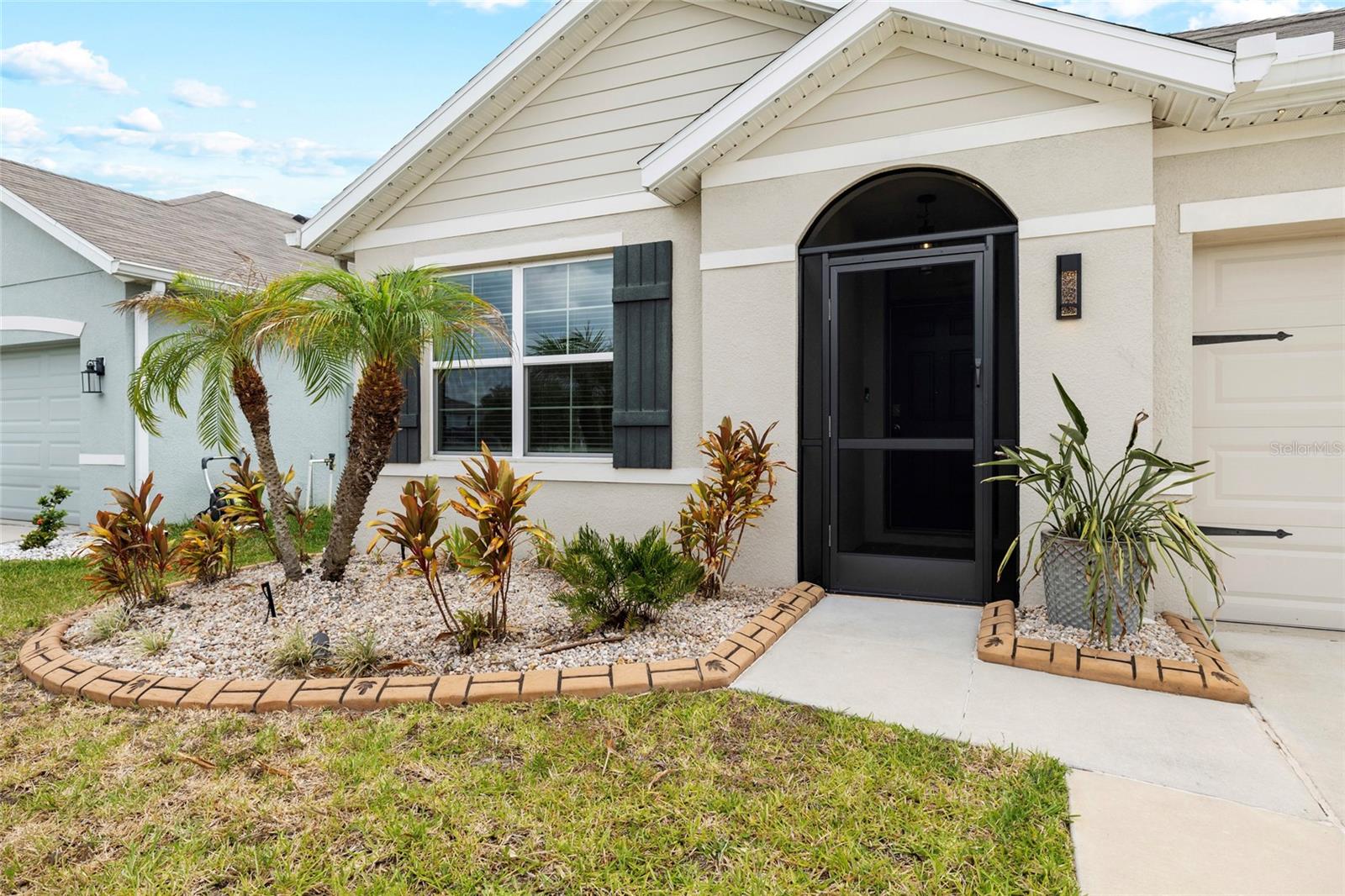 1523 GLEN GROVE LOOP, WESLEY CHAPEL, FL, 33543