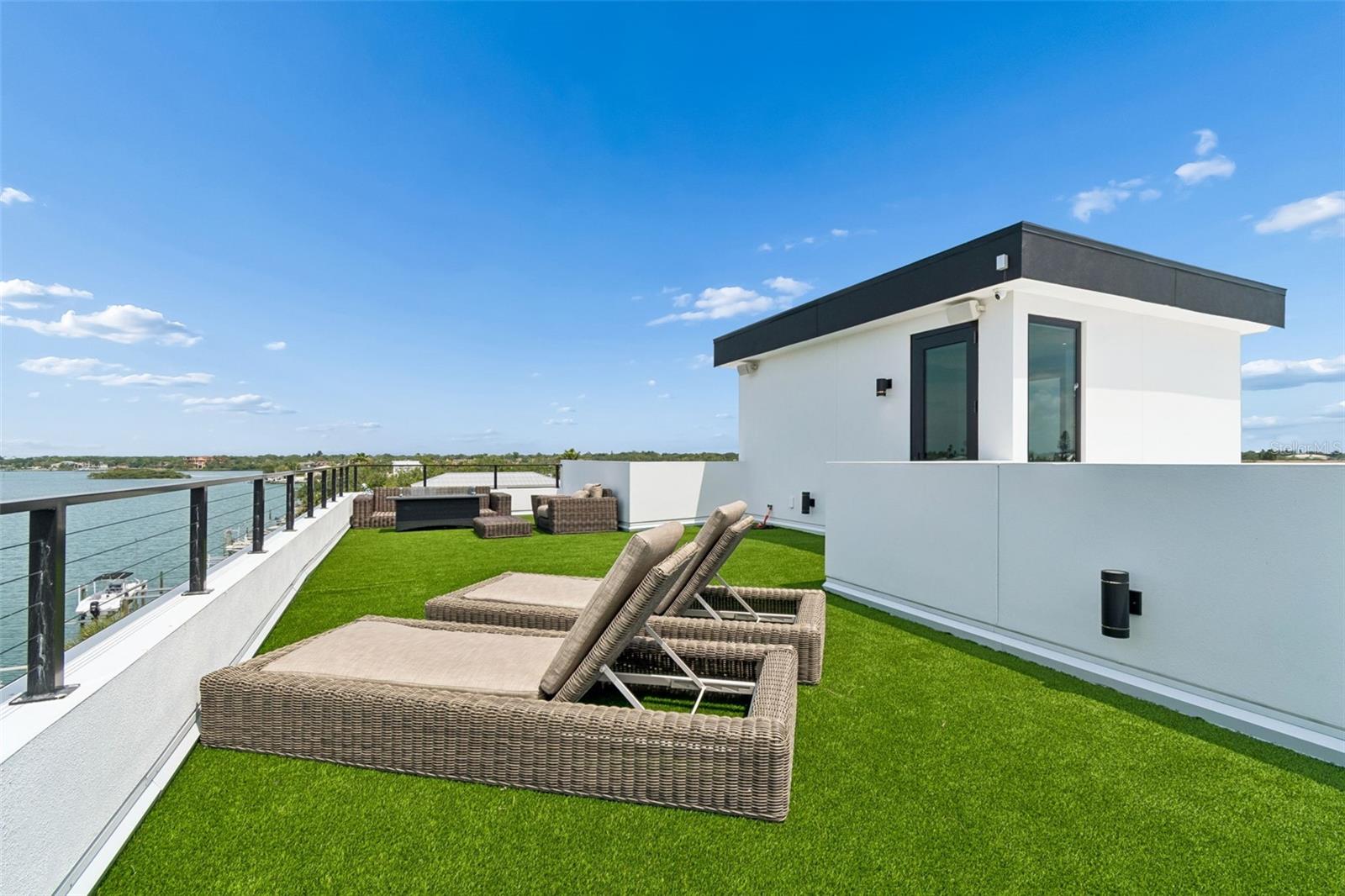318 LA HACIENDA DR, INDIAN ROCKS BEACH, FL, 33785