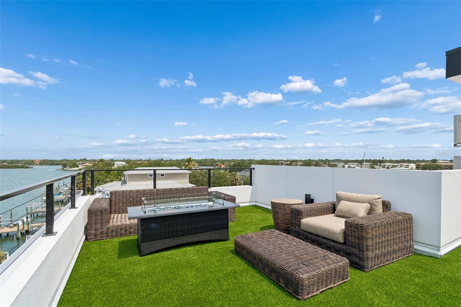 318 LA HACIENDA DR, INDIAN ROCKS BEACH, FL, 33785