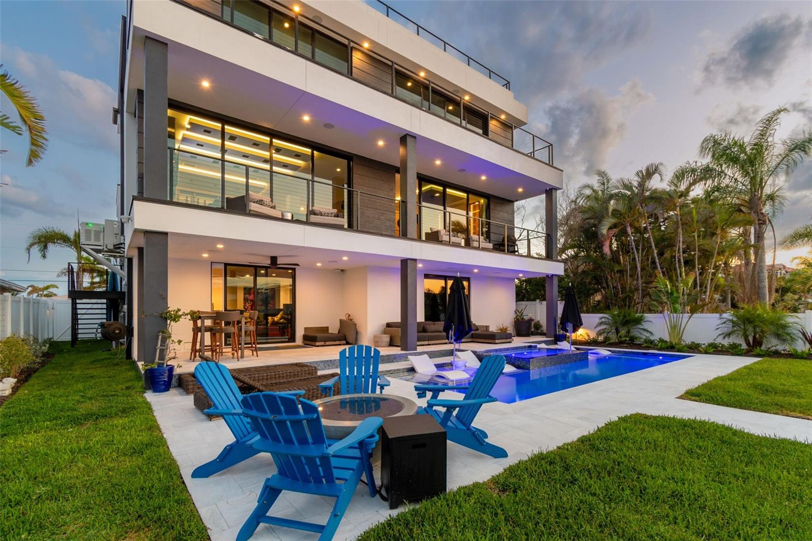 318 LA HACIENDA DR, INDIAN ROCKS BEACH, FL, 33785