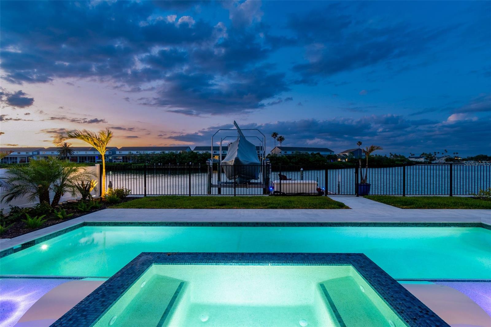 318 LA HACIENDA DR, INDIAN ROCKS BEACH, FL, 33785