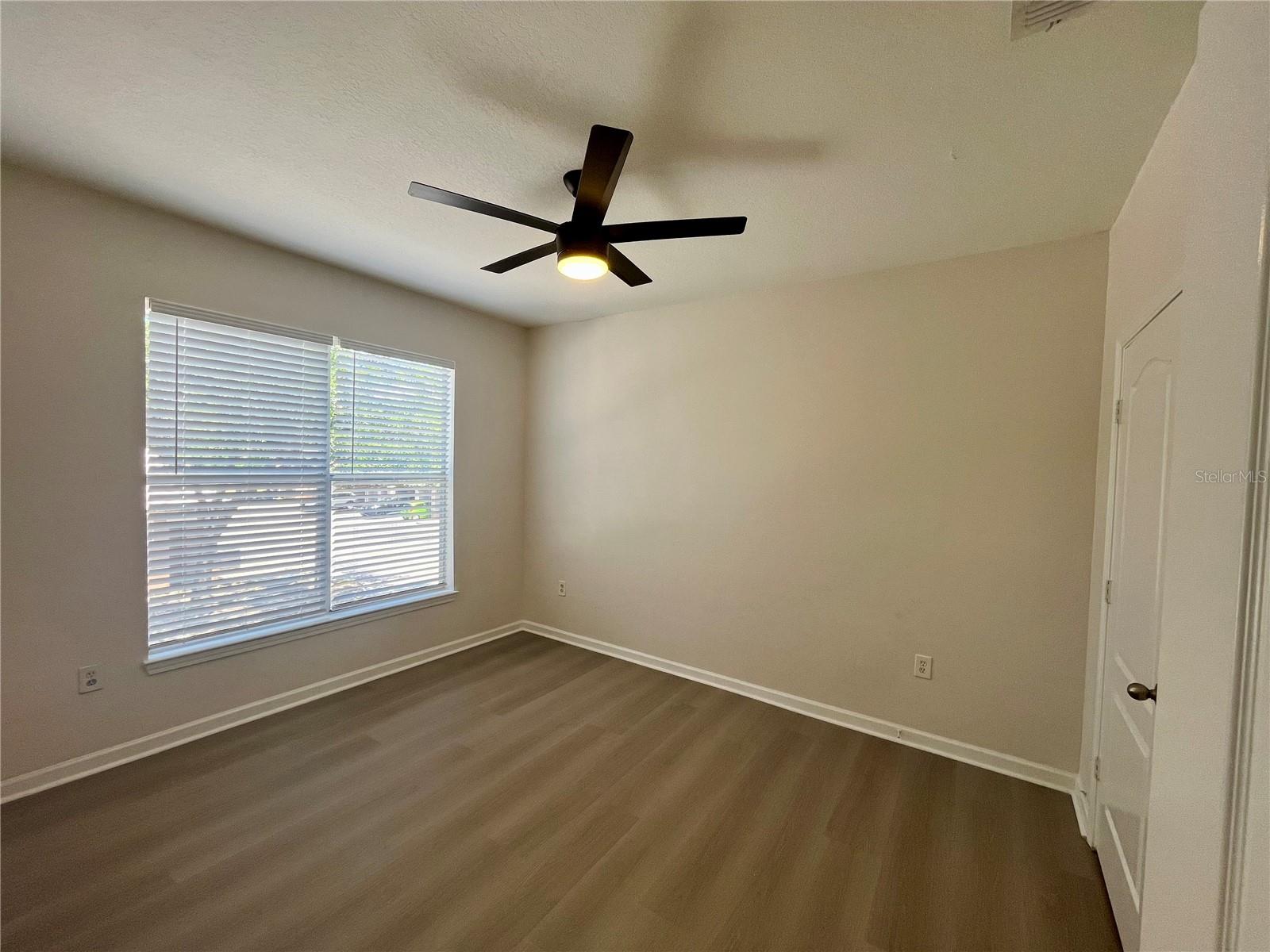 18105 VILLA CREEK DR, TAMPA, FL, 33647