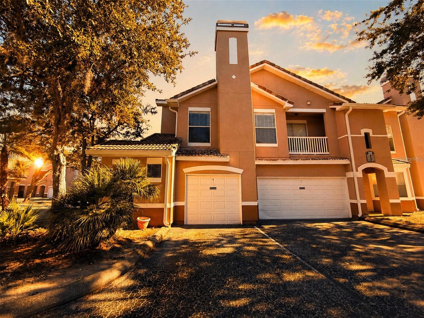 18105 VILLA CREEK DR, TAMPA, FL, 33647