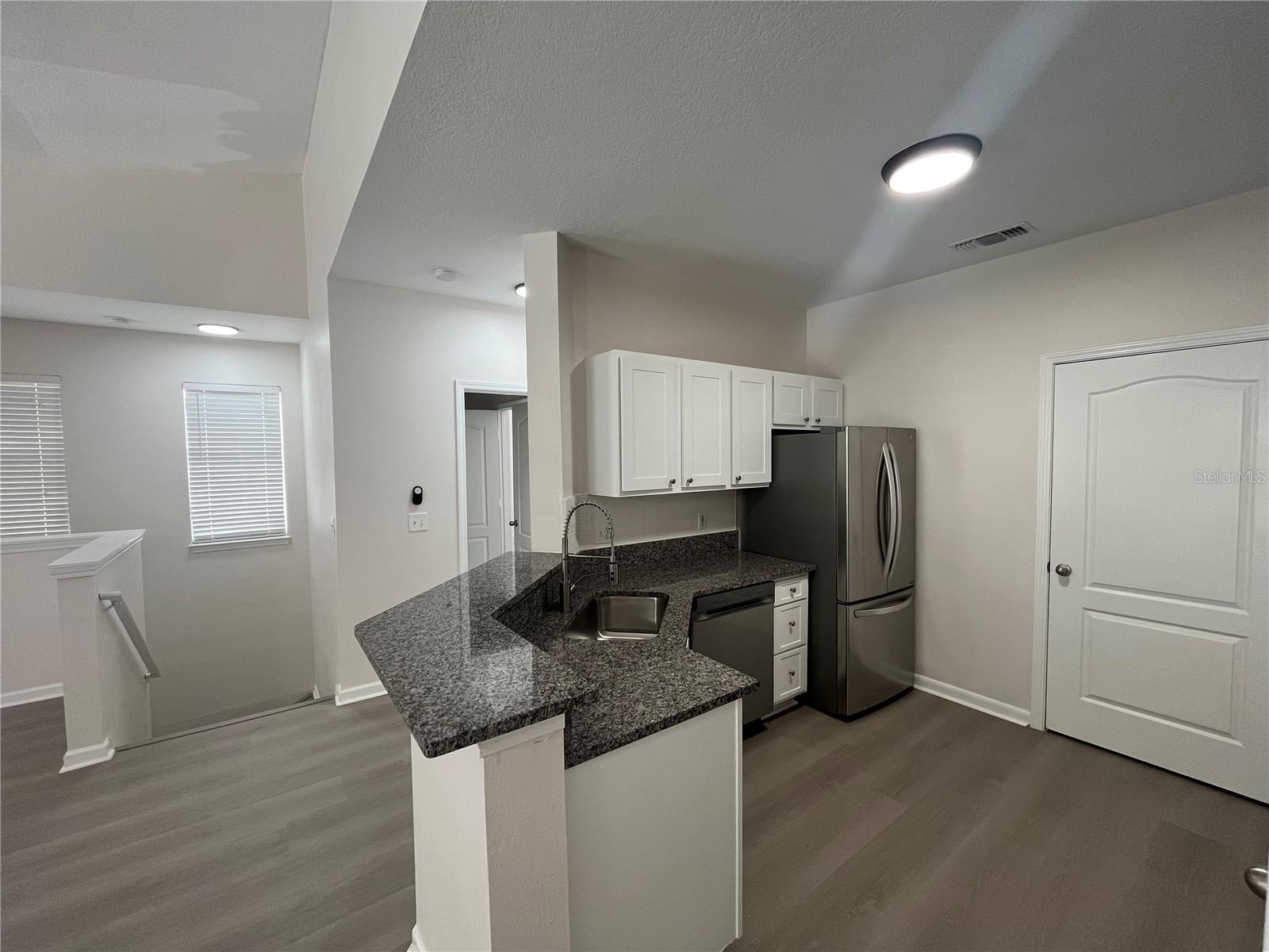 18105 VILLA CREEK DR, TAMPA, FL, 33647