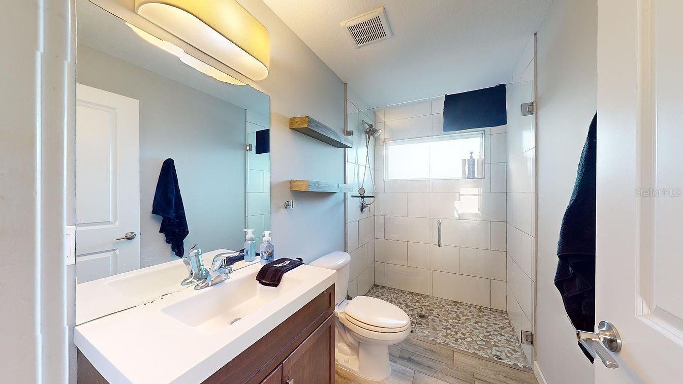 2011 OUTER DR #1, SARASOTA, FL, 34231