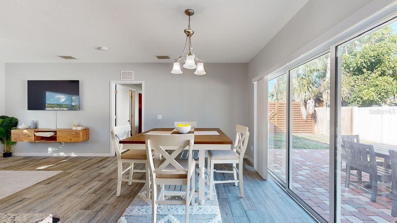 2011 OUTER DR #1, SARASOTA, FL, 34231