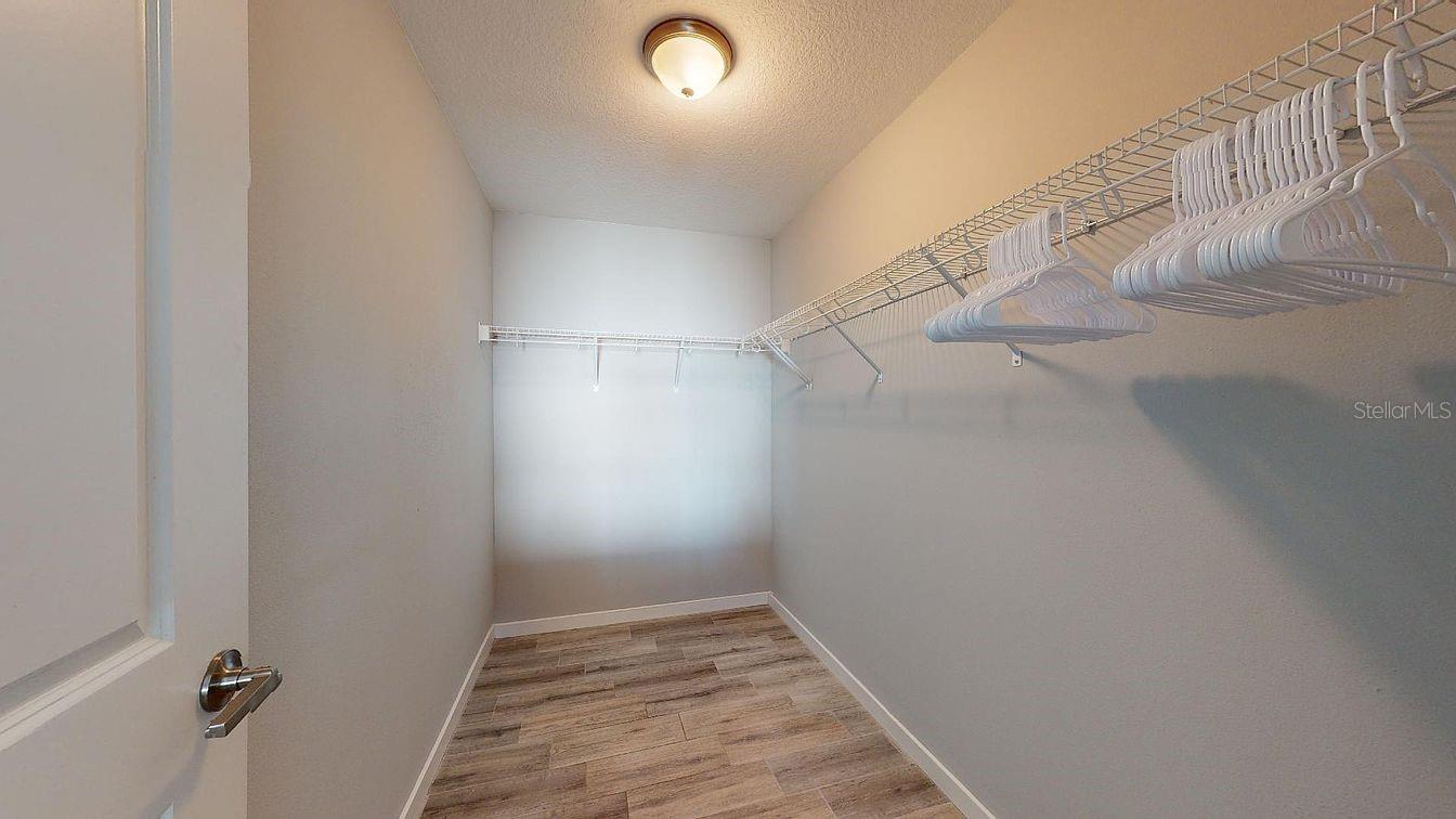 2011 OUTER DR #1, SARASOTA, FL, 34231