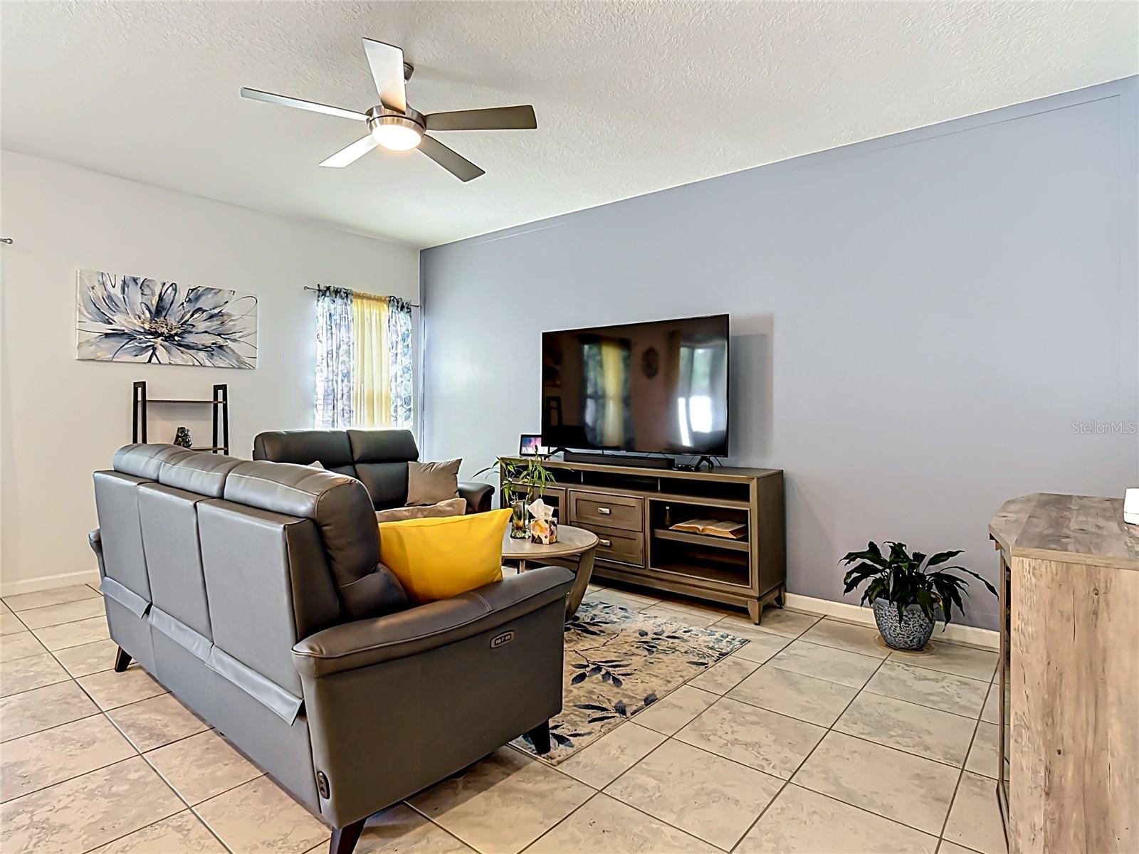 2940 SLOUGH CREEK DR, KISSIMMEE, FL, 34744
