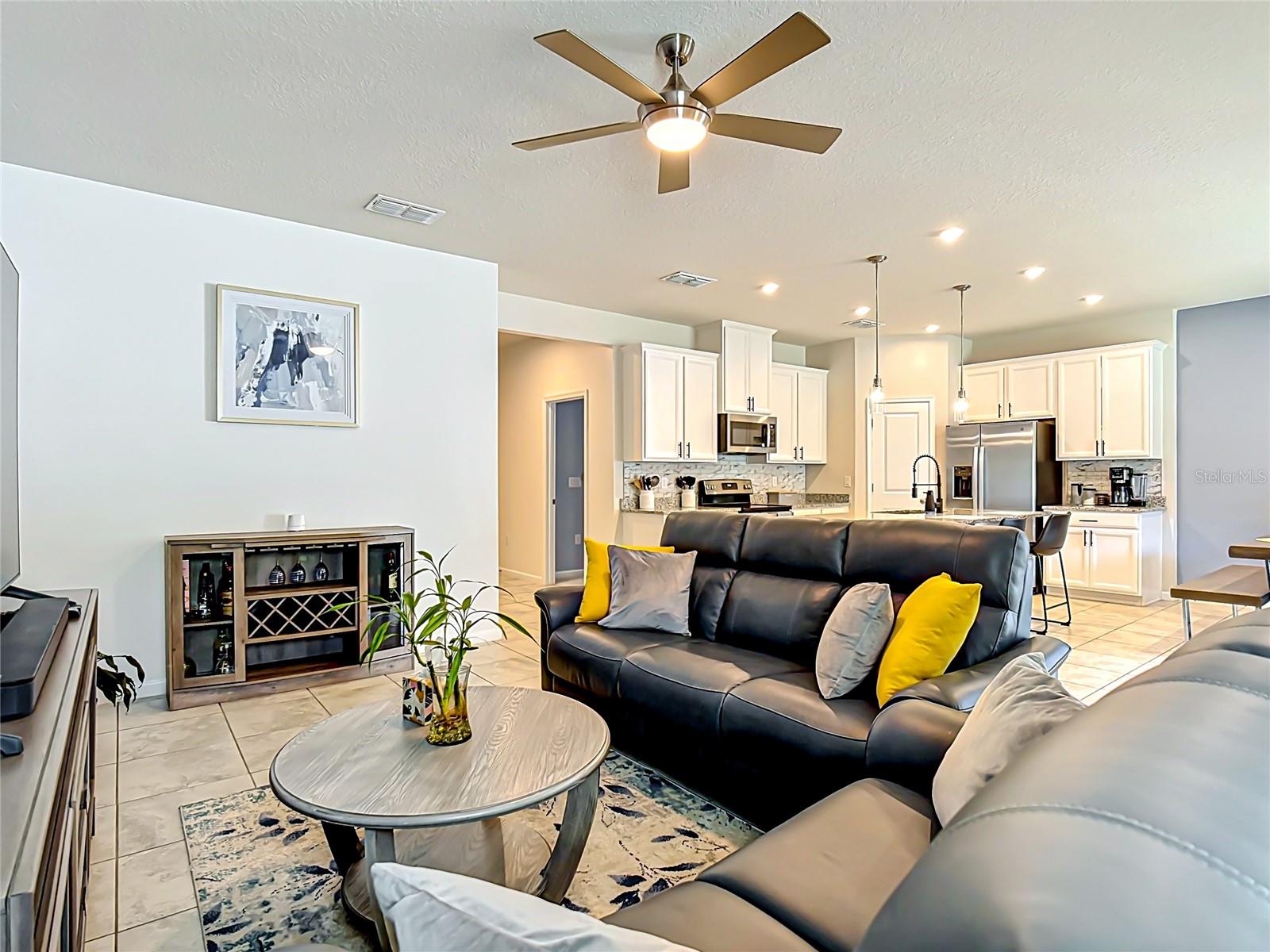 2940 SLOUGH CREEK DR, KISSIMMEE, FL, 34744