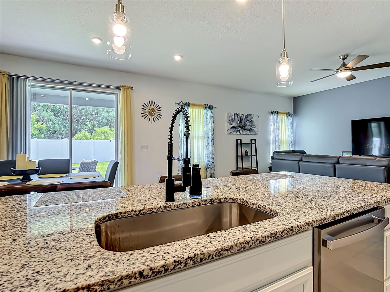 2940 SLOUGH CREEK DR, KISSIMMEE, FL, 34744