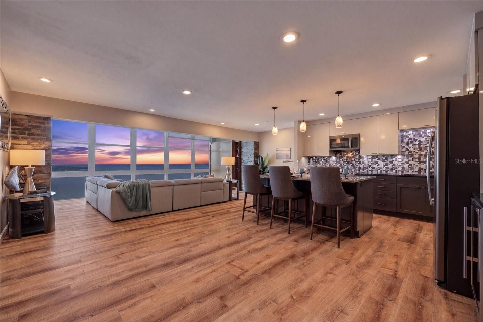 7200 SUNSHINE SKYWAY LN S #16G, ST PETERSBURG, FL, 33711