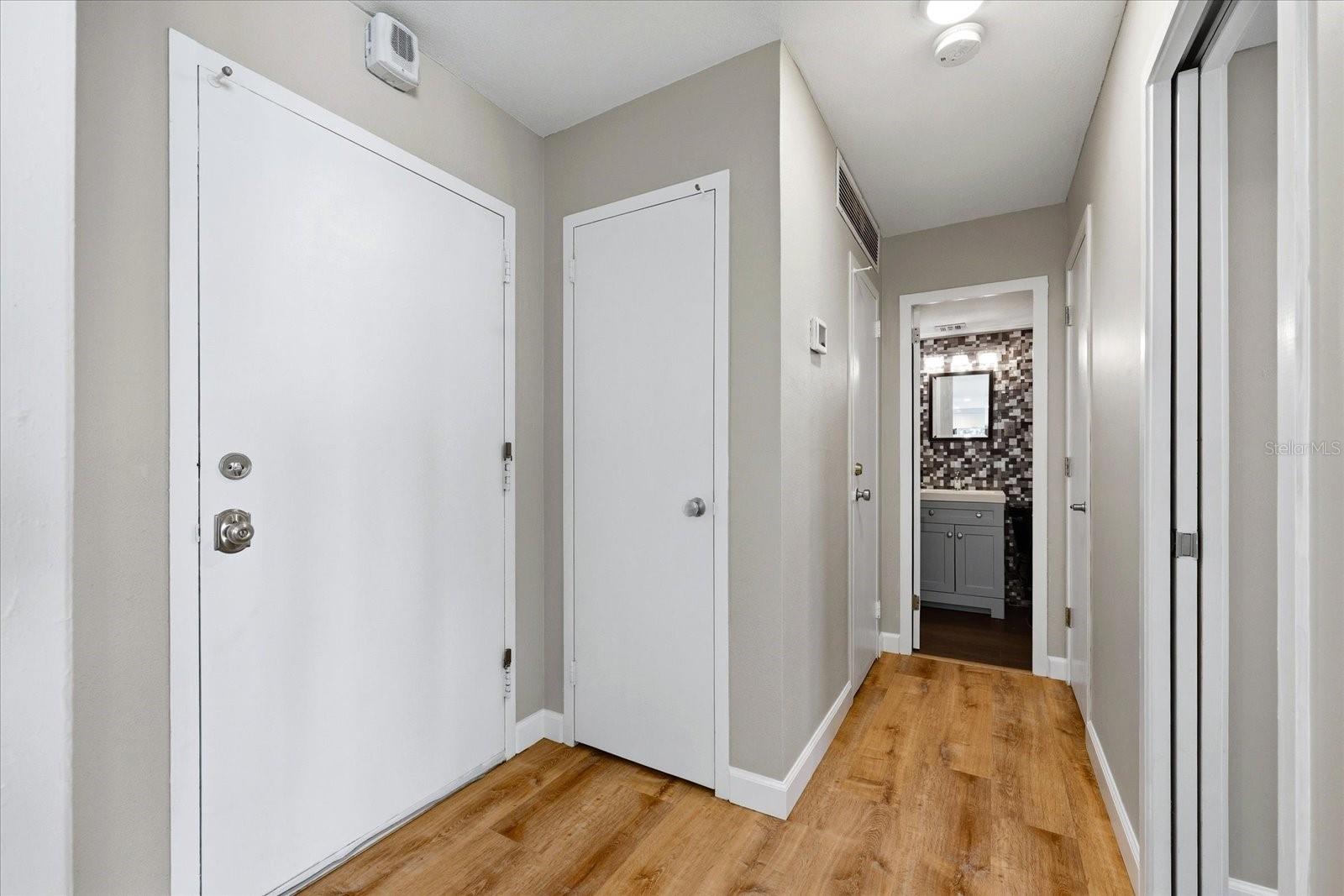7200 SUNSHINE SKYWAY LN S #16G, ST PETERSBURG, FL, 33711