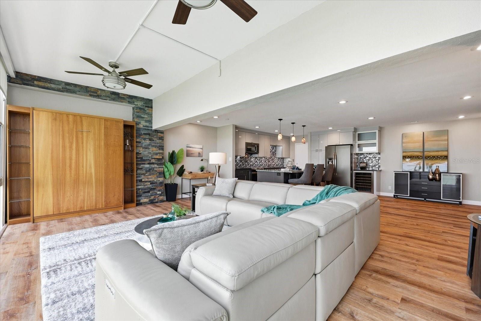 7200 SUNSHINE SKYWAY LN S #16G, ST PETERSBURG, FL, 33711