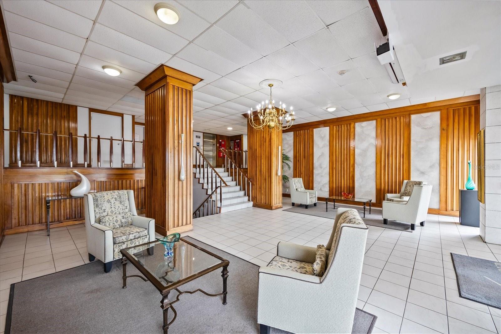 7200 SUNSHINE SKYWAY LN S #16G, ST PETERSBURG, FL, 33711