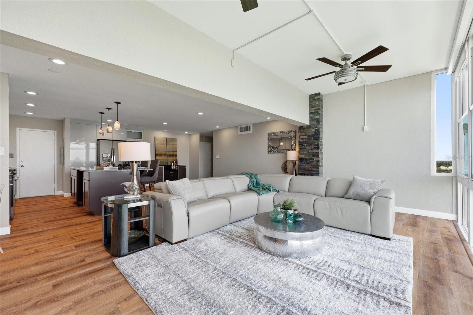 7200 SUNSHINE SKYWAY LN S #16G, ST PETERSBURG, FL, 33711