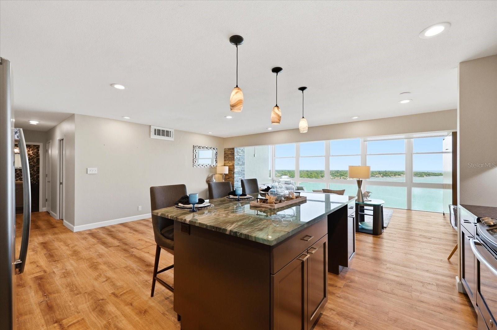 7200 SUNSHINE SKYWAY LN S #16G, ST PETERSBURG, FL, 33711