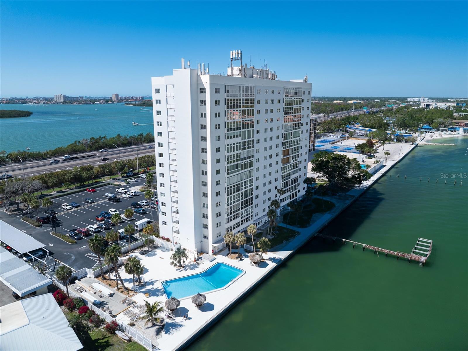 7200 SUNSHINE SKYWAY LN S #16G, ST PETERSBURG, FL, 33711
