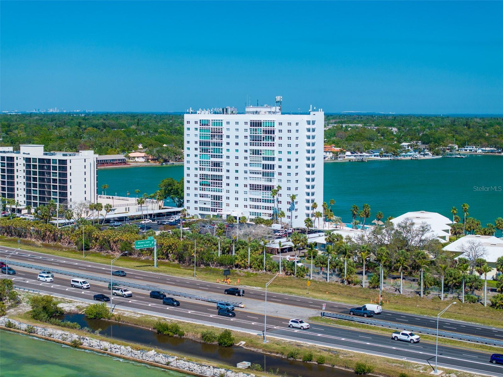7200 SUNSHINE SKYWAY LN S #16G, ST PETERSBURG, FL, 33711