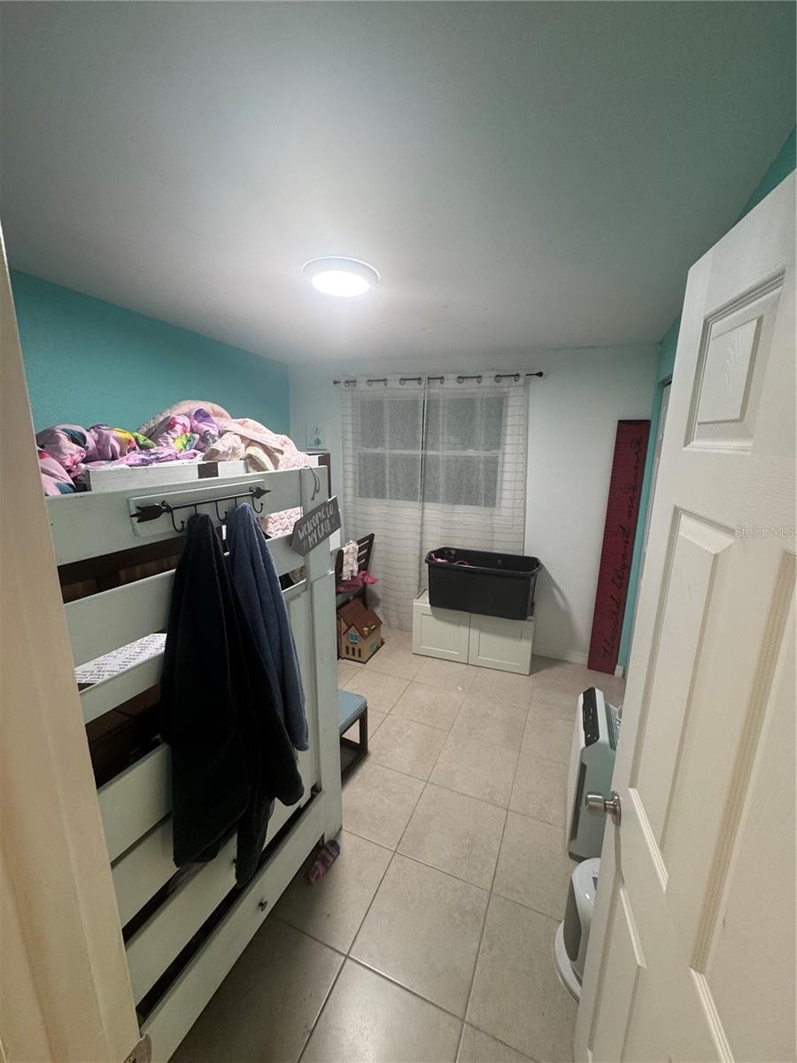 8814 91ST TER, SEMINOLE, FL, 33777