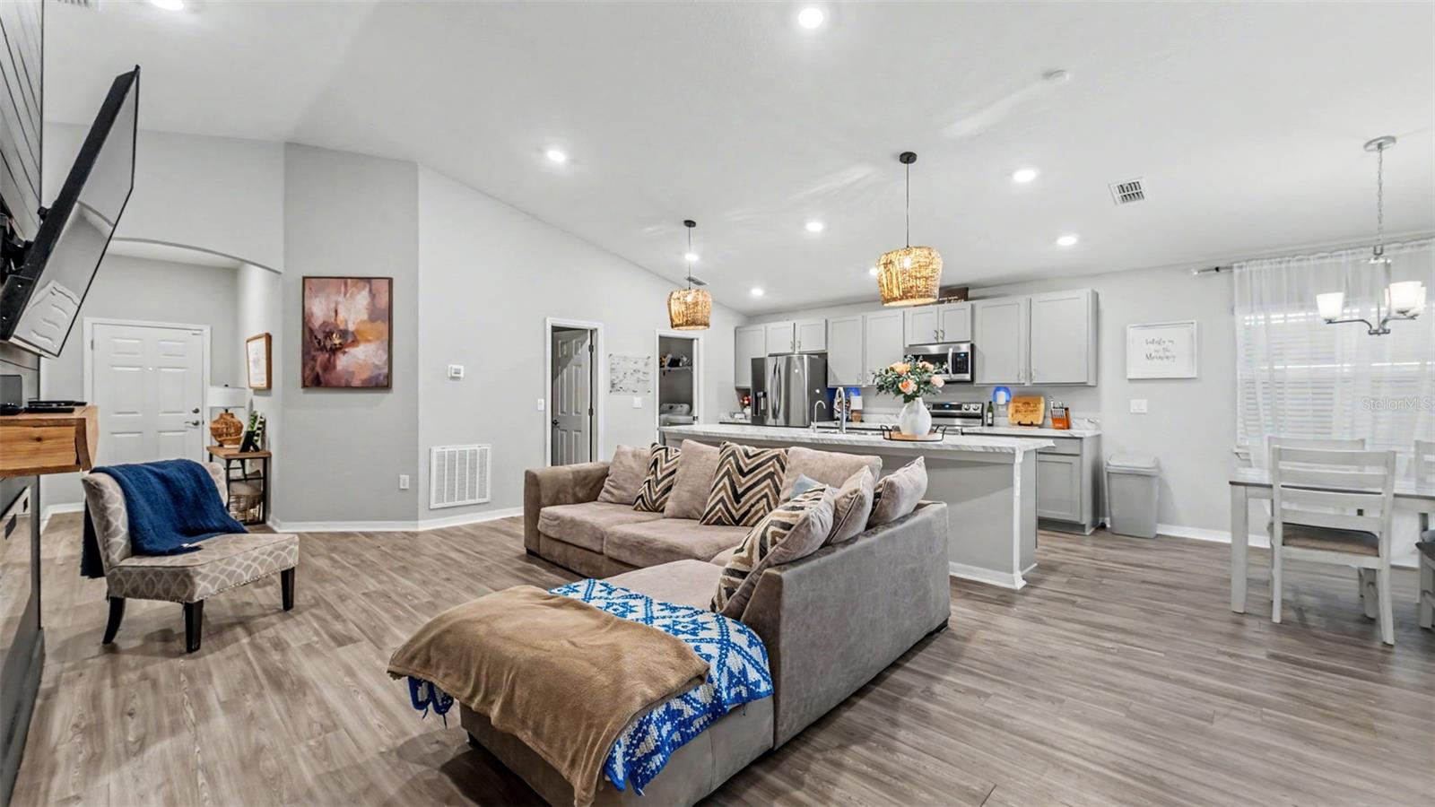 1244 MEZZAVALLE WAY, AUBURNDALE, FL, 33823