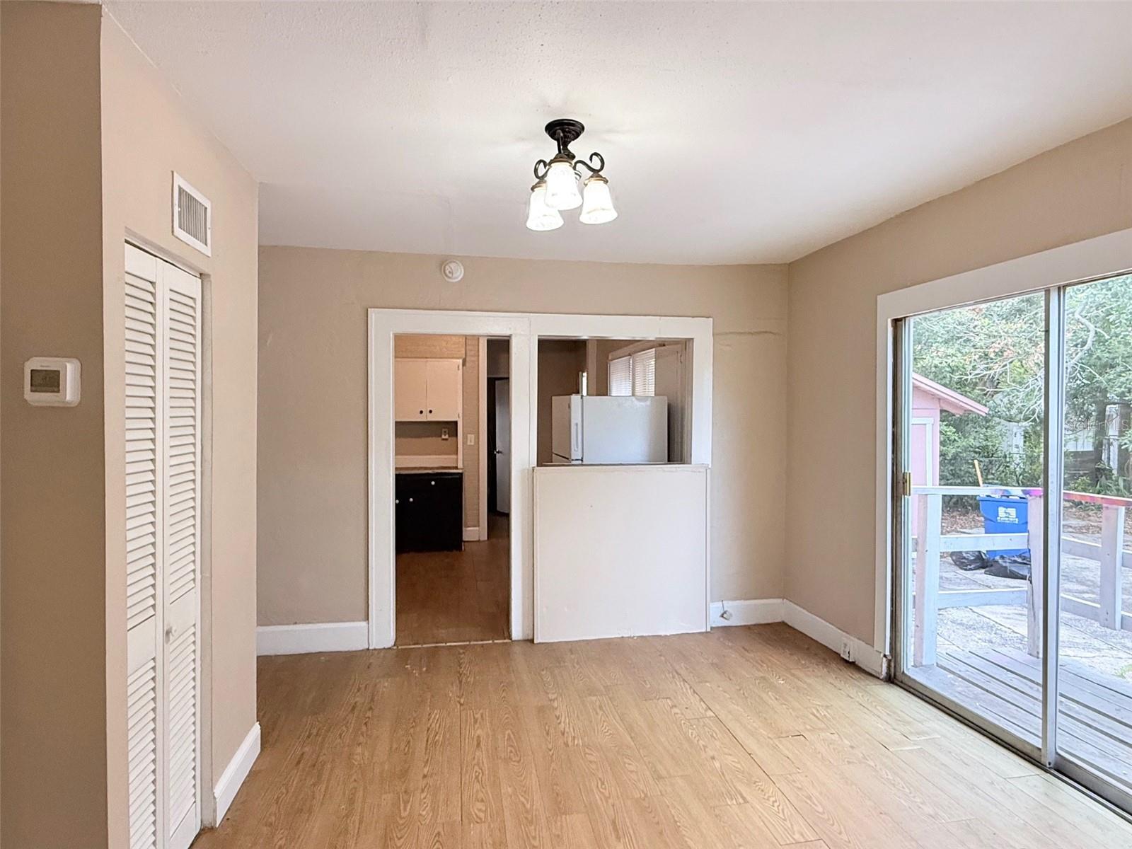 2010 22ND ST S, ST PETERSBURG, FL, 33712