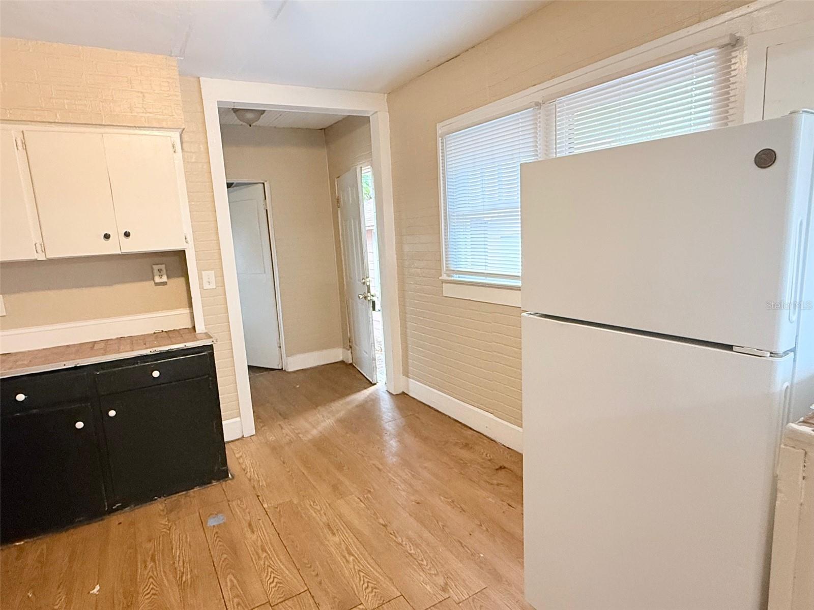 2010 22ND ST S, ST PETERSBURG, FL, 33712