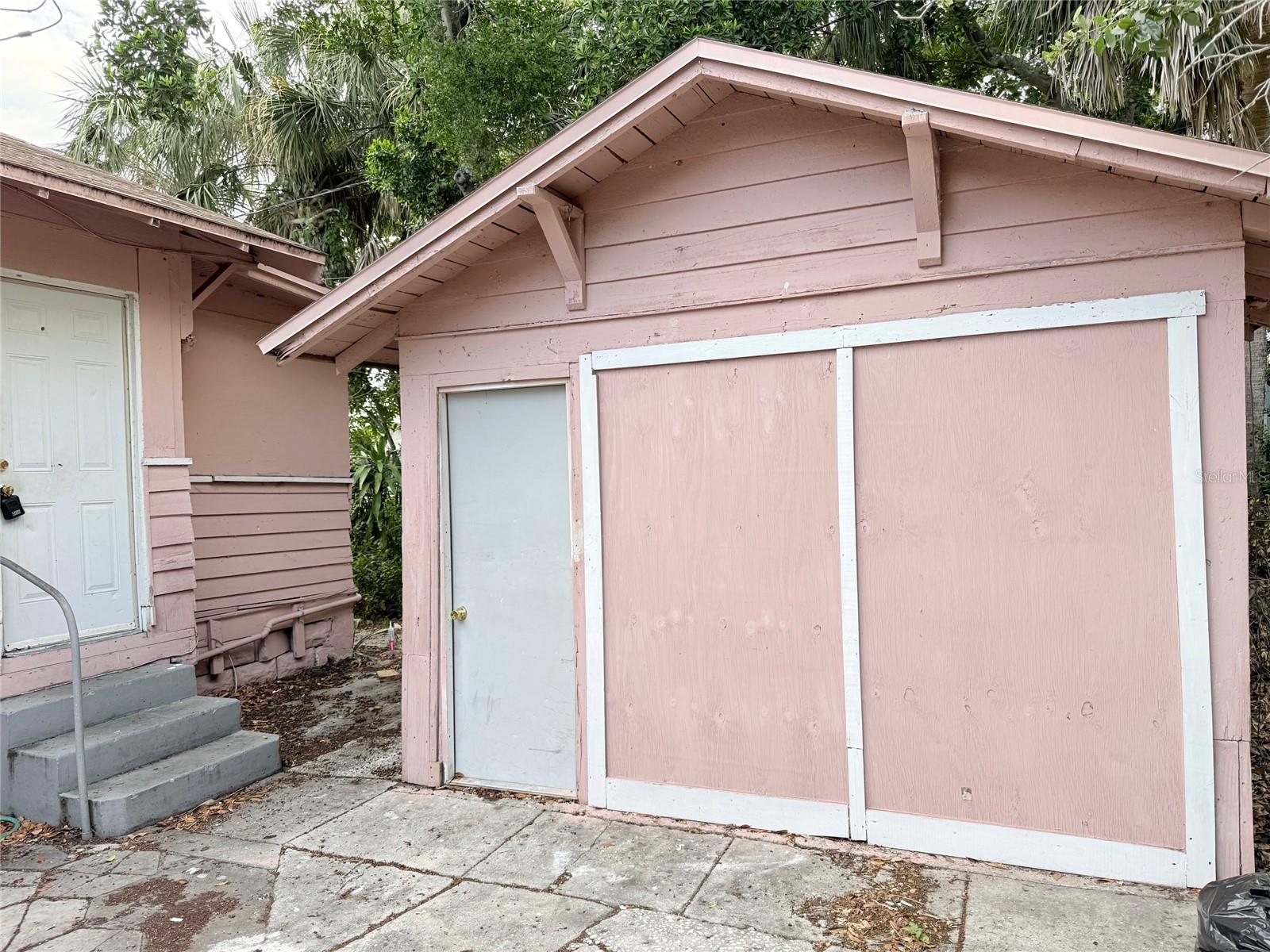 2010 22ND ST S, ST PETERSBURG, FL, 33712