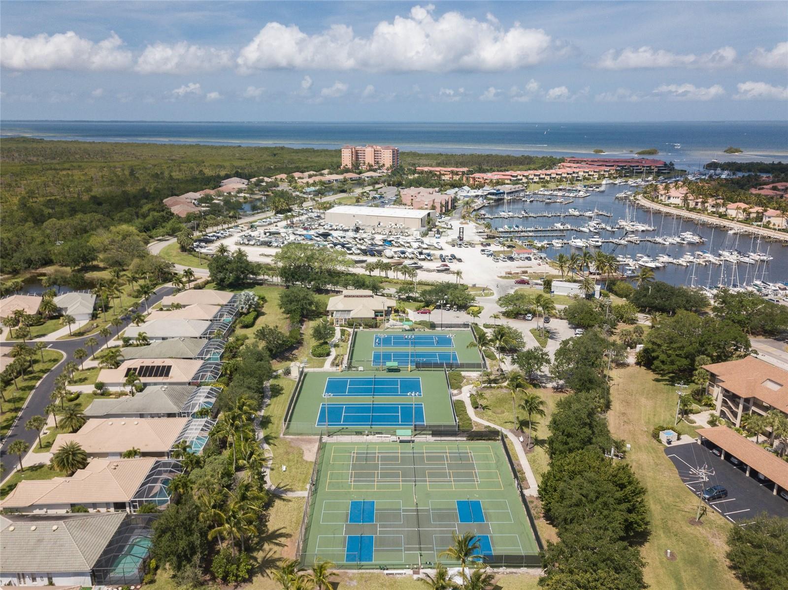 3336 SUNSET KEY CIR #D, PUNTA GORDA, FL, 33955