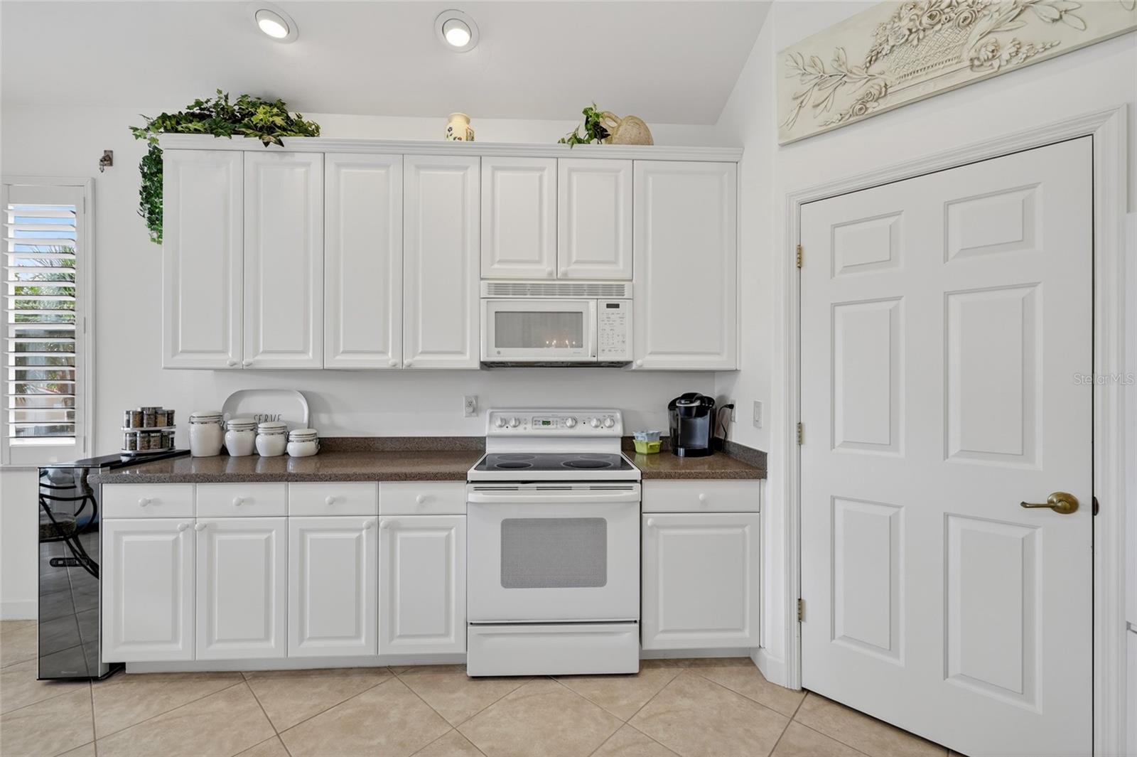 3336 SUNSET KEY CIR #D, PUNTA GORDA, FL, 33955