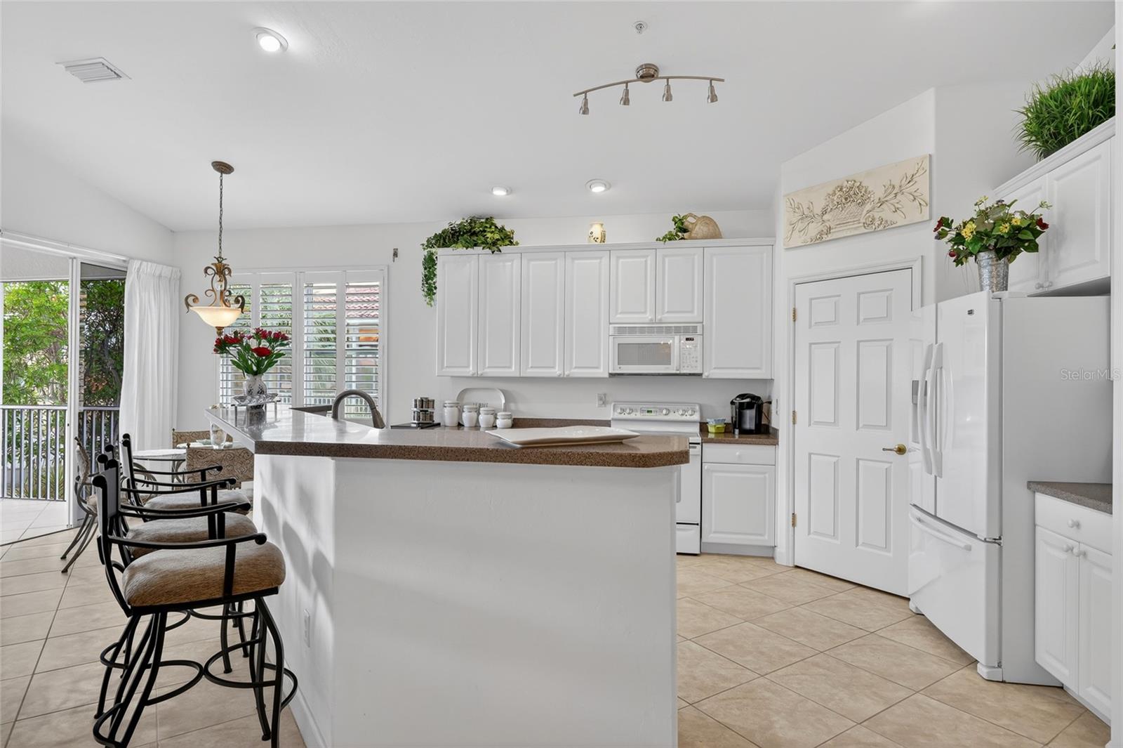 3336 SUNSET KEY CIR #D, PUNTA GORDA, FL, 33955