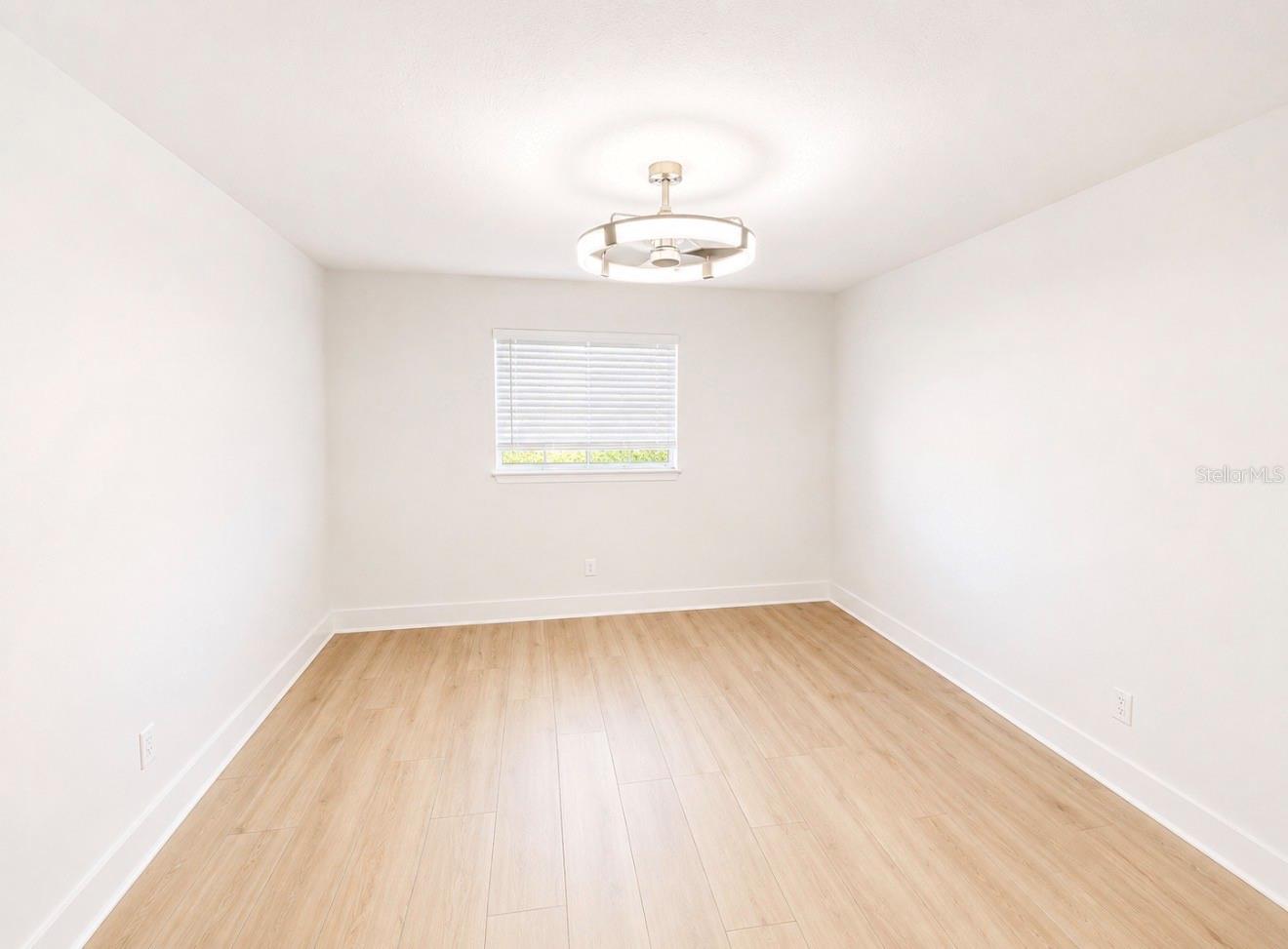 200 COUNTRY CLUB DR #1505, LARGO, FL, 33771