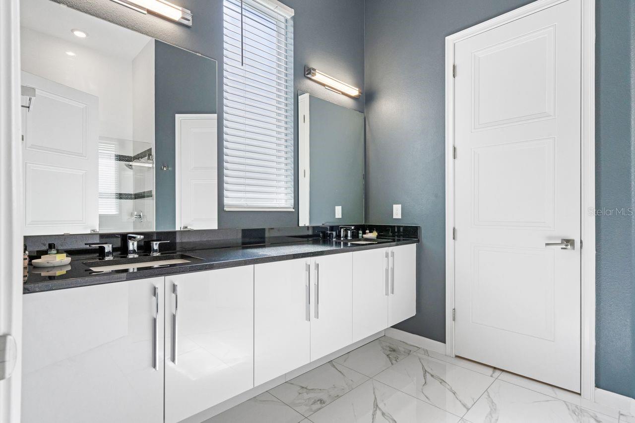 1758 OAK BLOSSOM DR, DAVENPORT, FL, 33837