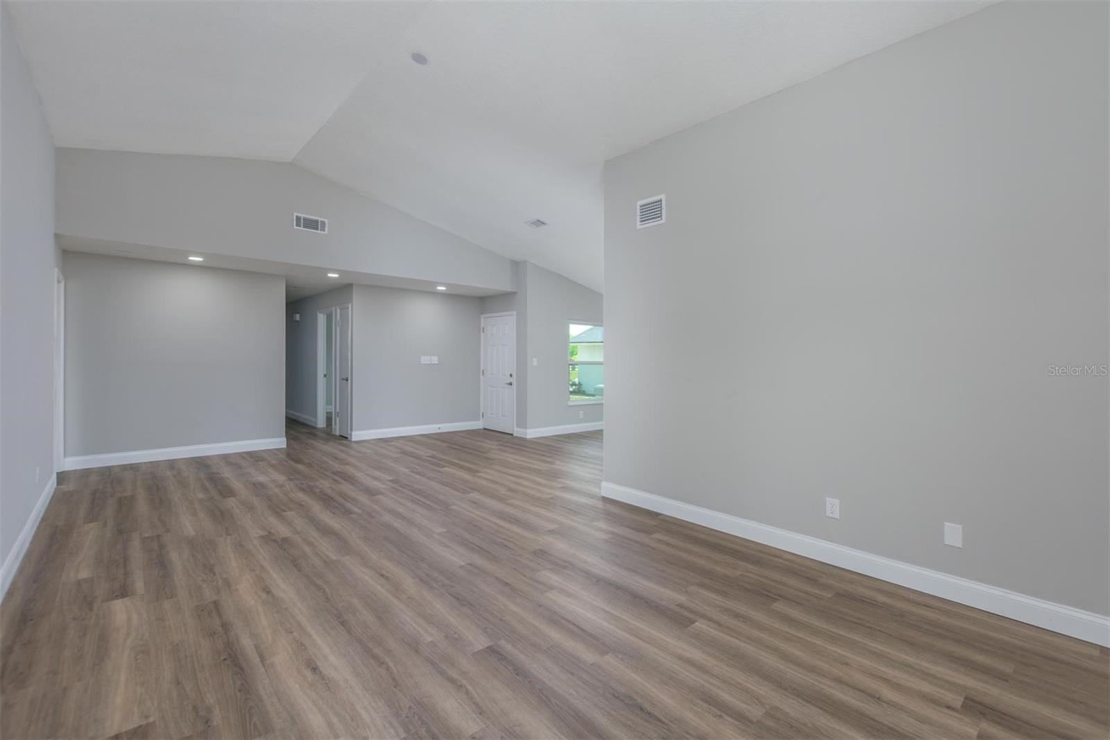 634 STANHOPE DR, CASSELBERRY, FL, 32707