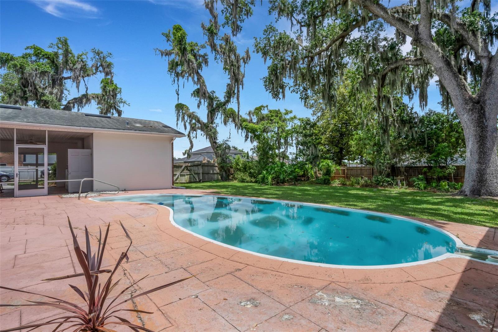 4200 CLEVELAND HEIGHTS BLVD, LAKELAND, FL, 33813