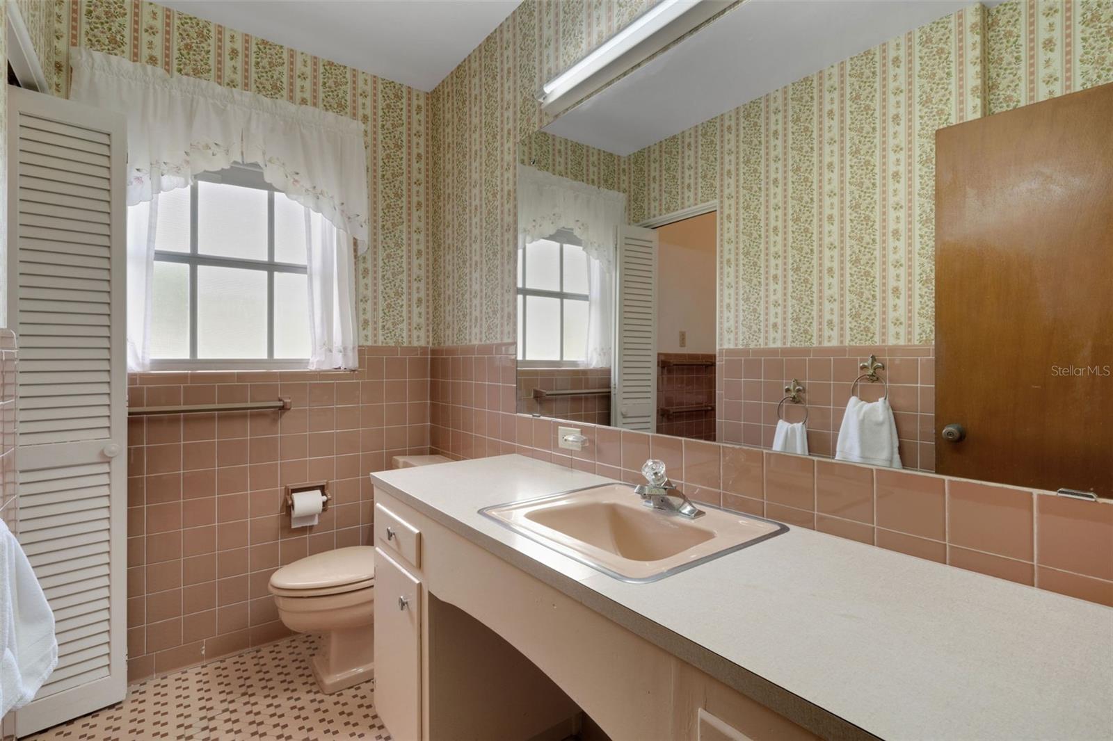 4200 CLEVELAND HEIGHTS BLVD, LAKELAND, FL, 33813