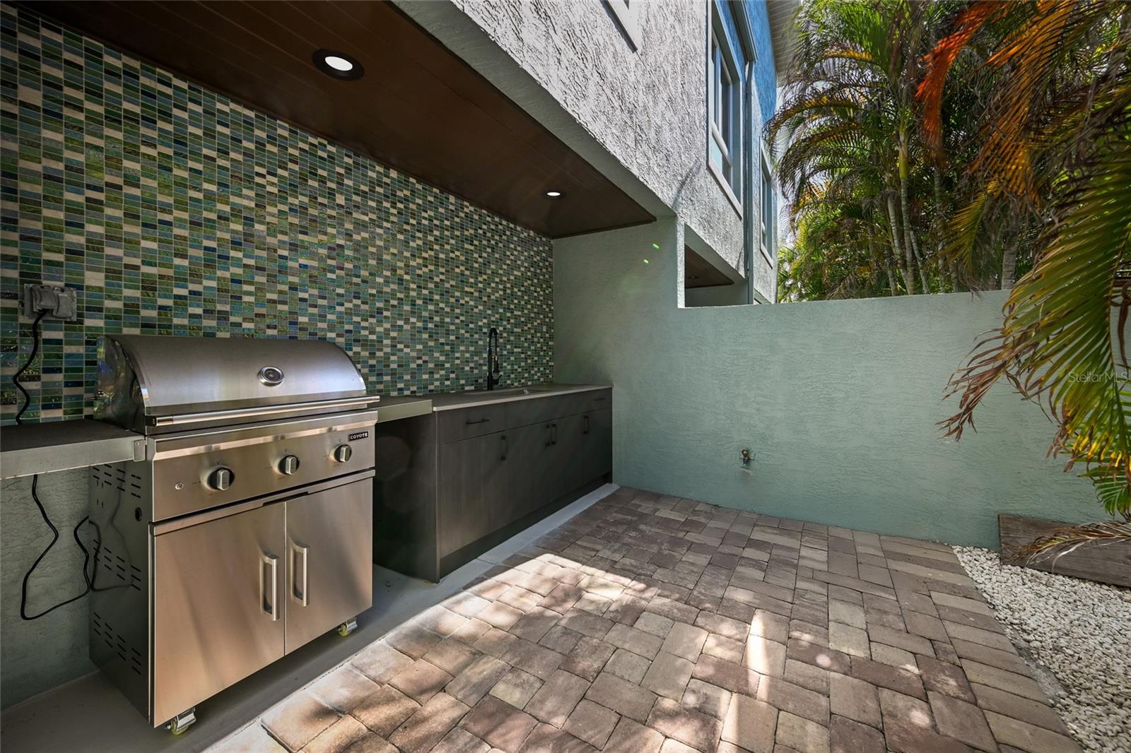 109 6TH ST N #A & B, BRADENTON BEACH, FL, 34217