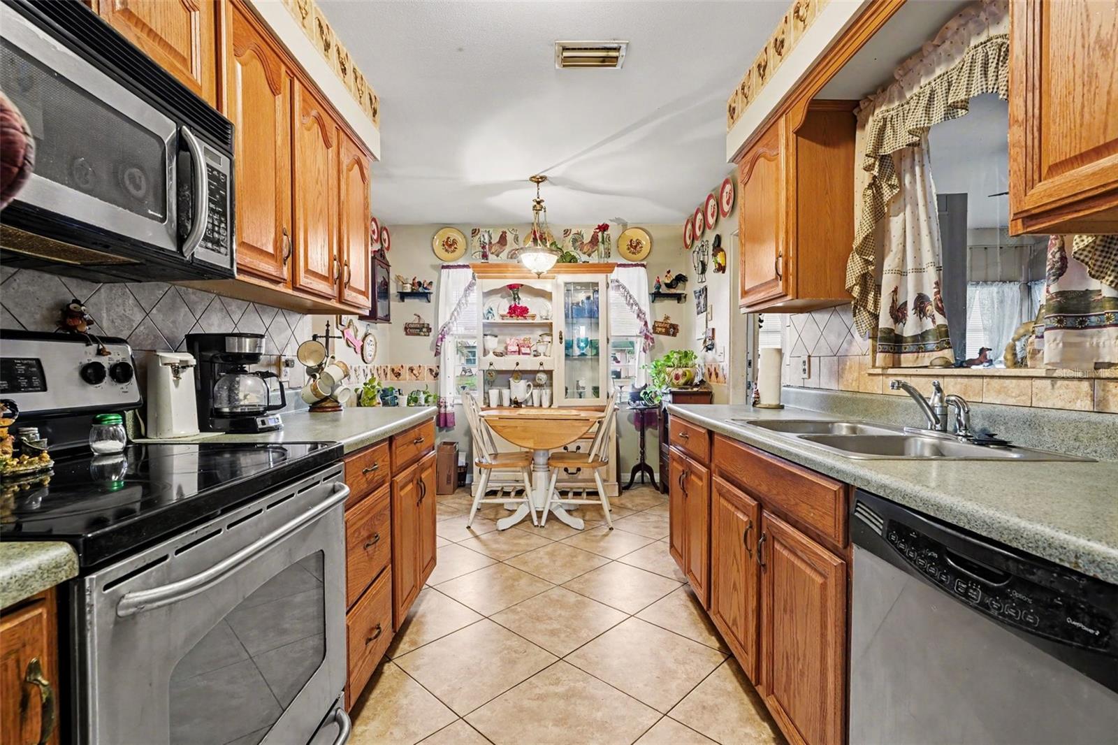 618 YOUNG PL, LAKELAND, FL, 33803
