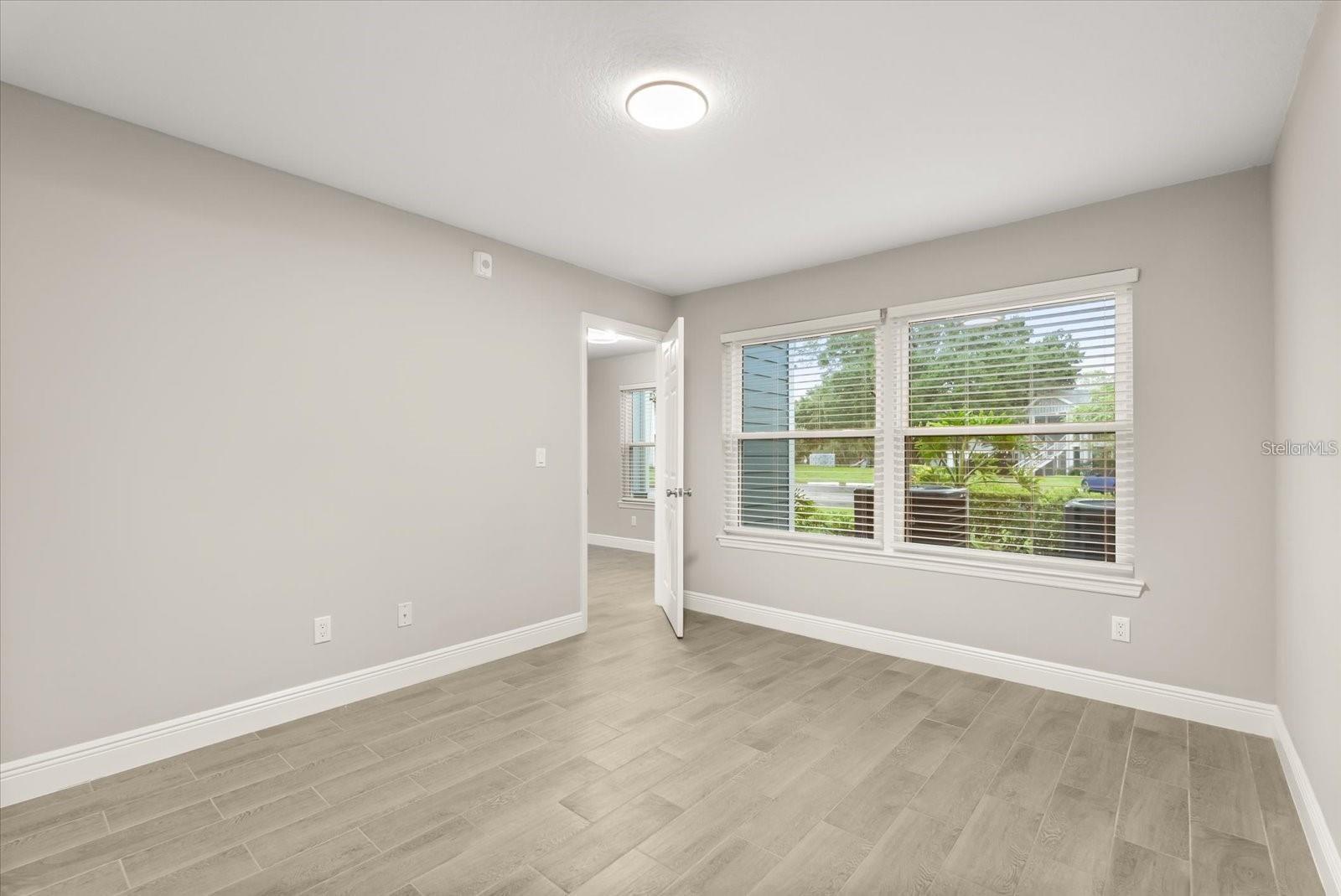 2592 GRASSY POINT DR #104, LAKE MARY, FL, 32746