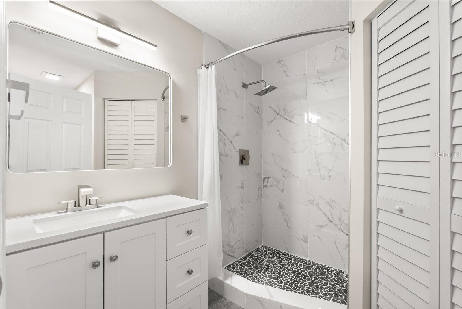 2592 GRASSY POINT DR #104, LAKE MARY, FL, 32746