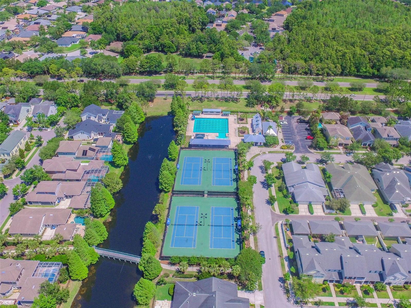 12306 BERKELEY SQUARE DR, TAMPA, FL, 33626