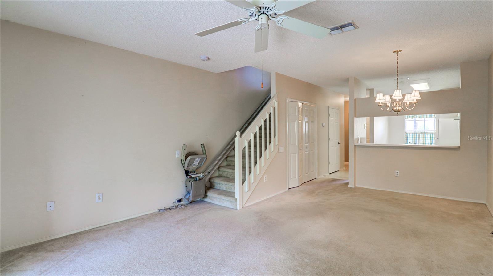 12306 BERKELEY SQUARE DR, TAMPA, FL, 33626