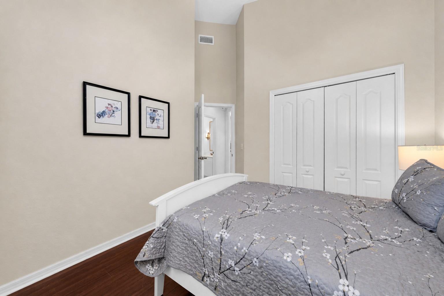 1252 LYNDHURST GREENS DR, SUN CITY CENTER, FL, 33573