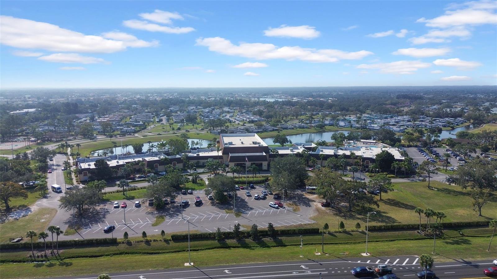 1252 LYNDHURST GREENS DR, SUN CITY CENTER, FL, 33573