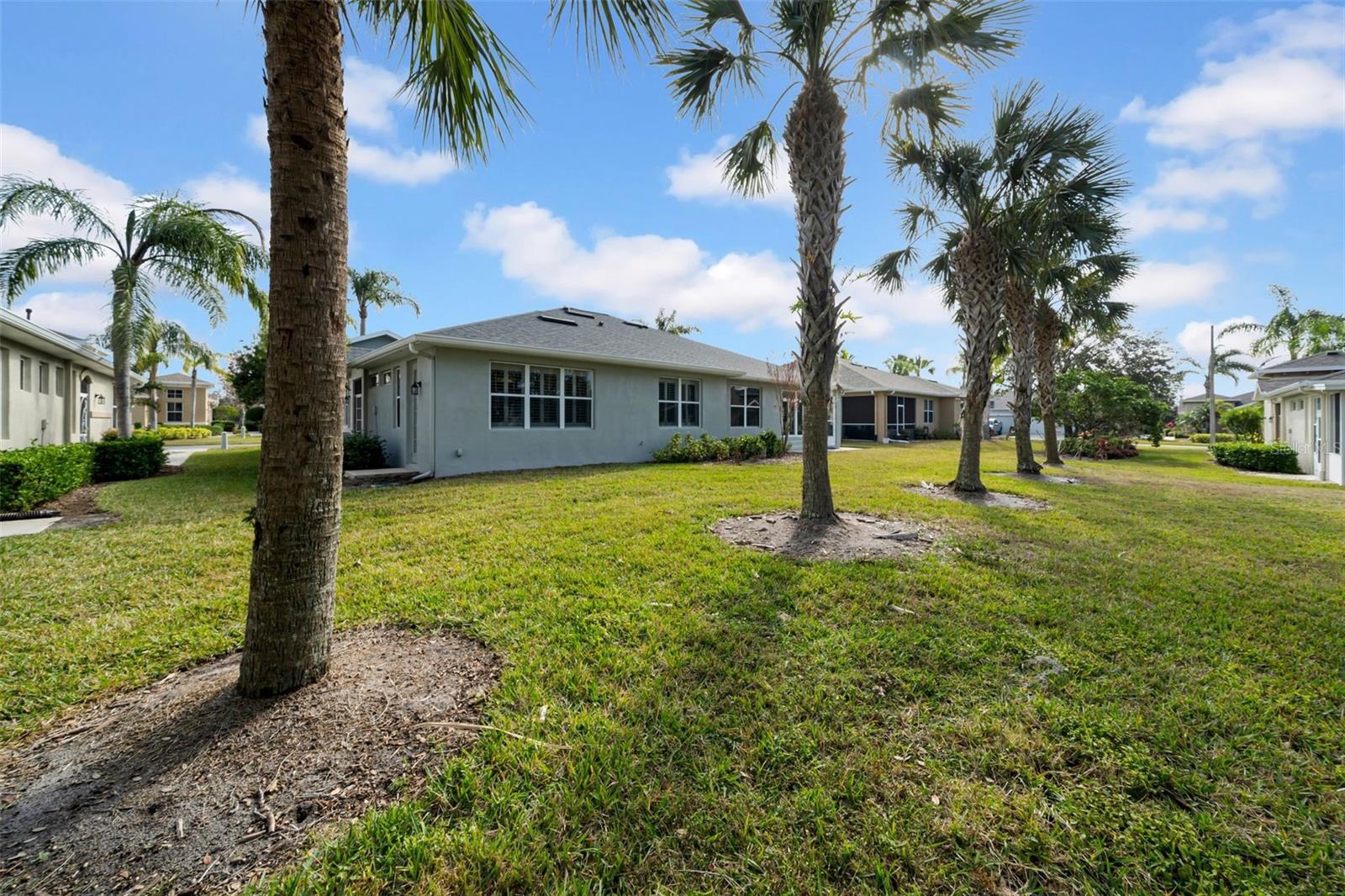 1252 LYNDHURST GREENS DR, SUN CITY CENTER, FL, 33573