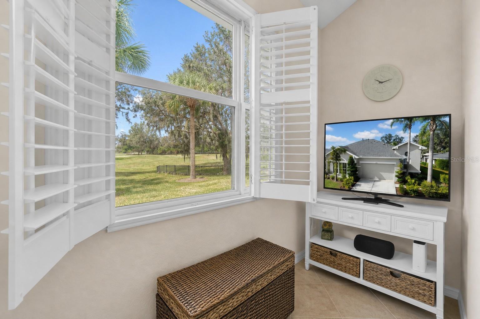 1252 LYNDHURST GREENS DR, SUN CITY CENTER, FL, 33573
