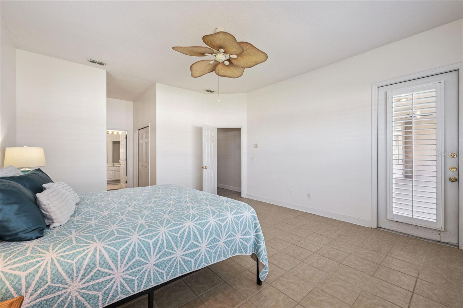 8072 CANYON LAKE CIR, ORLANDO, FL, 32835