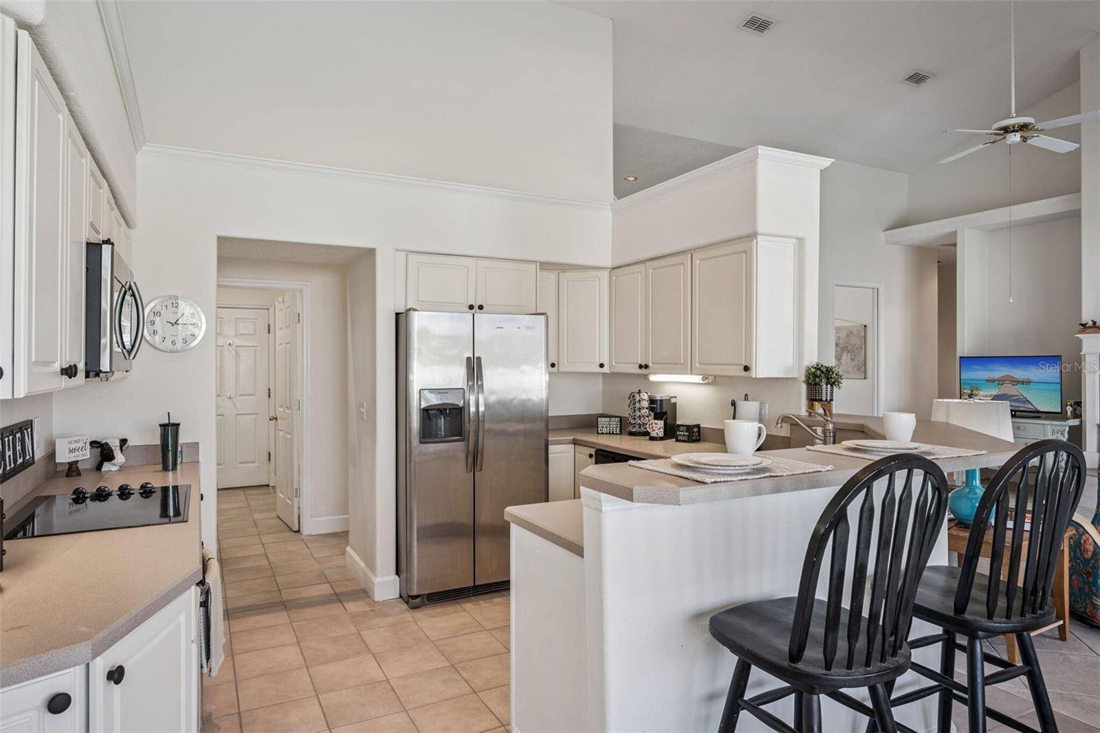 8072 CANYON LAKE CIR, ORLANDO, FL, 32835